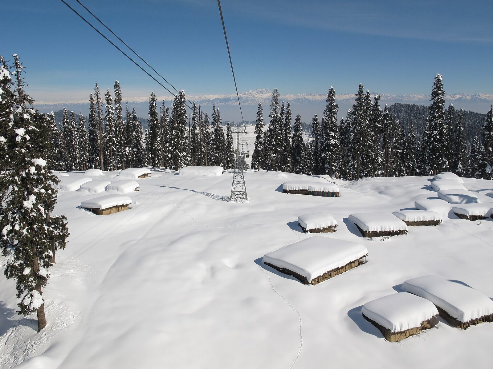 The Gulmarg gondola over snow